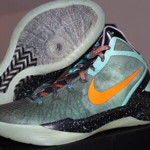 Nike Air Zoom Hyperdunk 2011 SPRM Galaxy Blake Griffin 469776-888 Size 14 SAMPLE